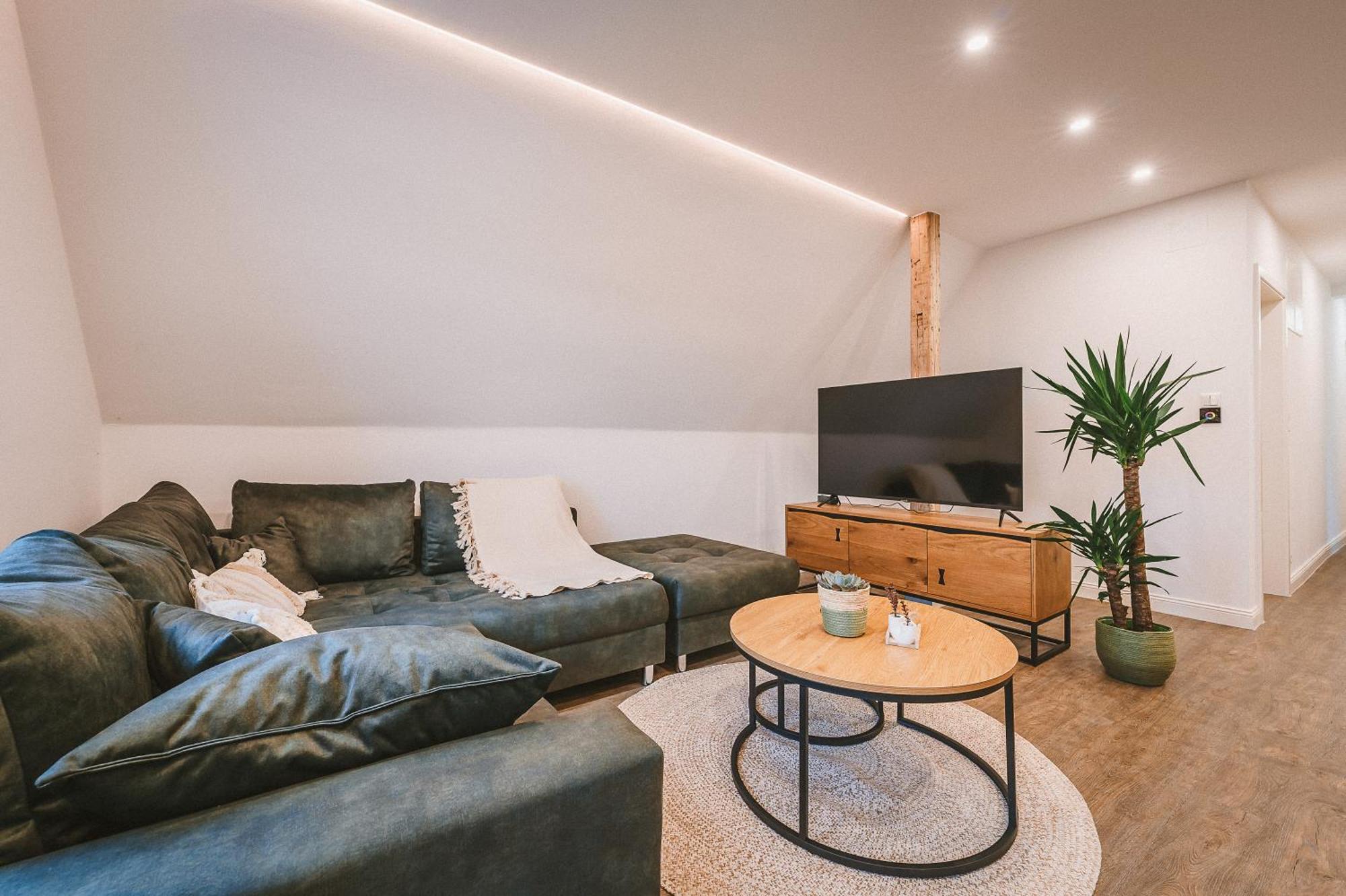 Sadebo 1 Bis 16 Gaeste In 3 Appartement